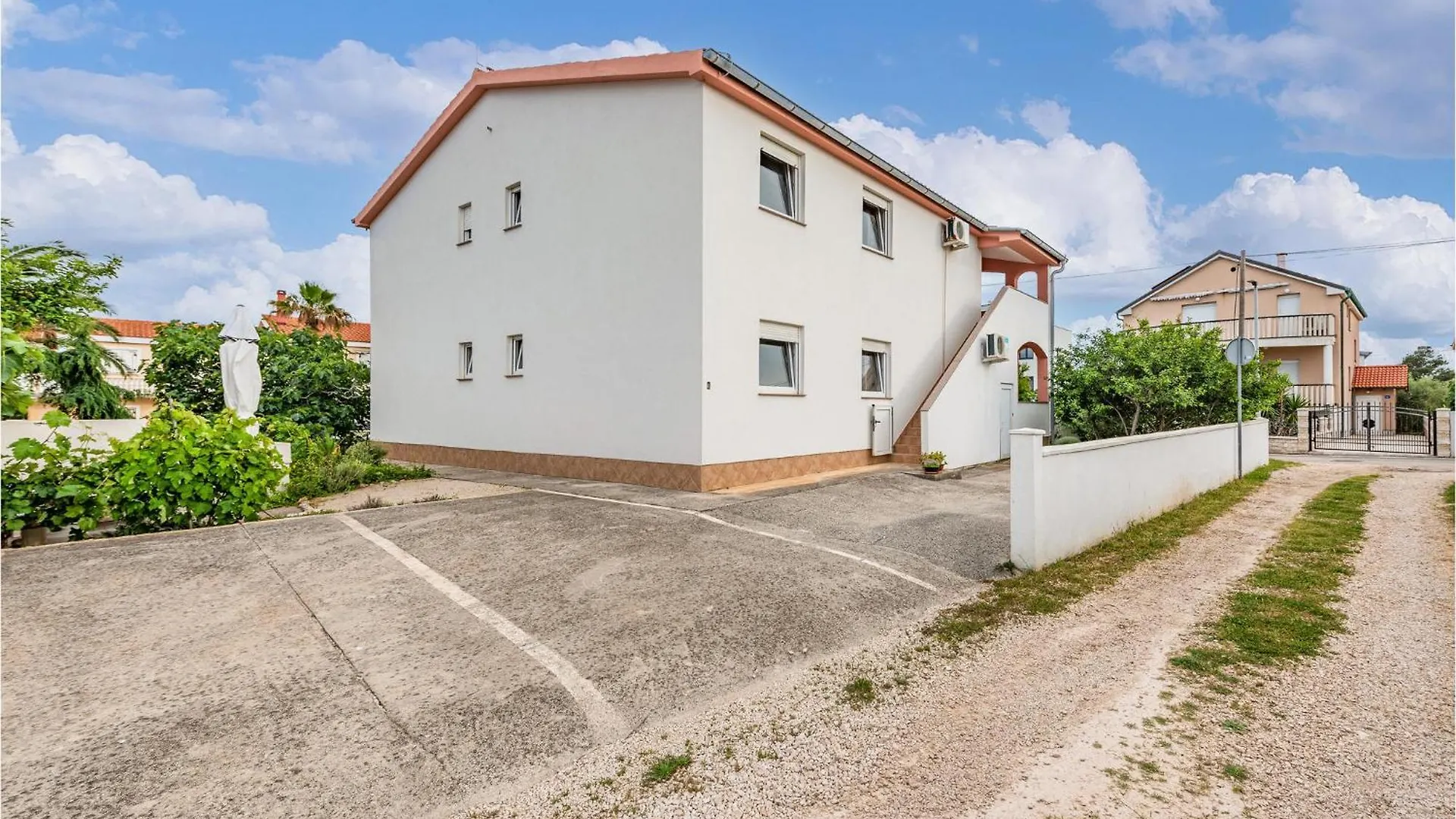 Lovely Apartment In Vir With Kitchen Croatia