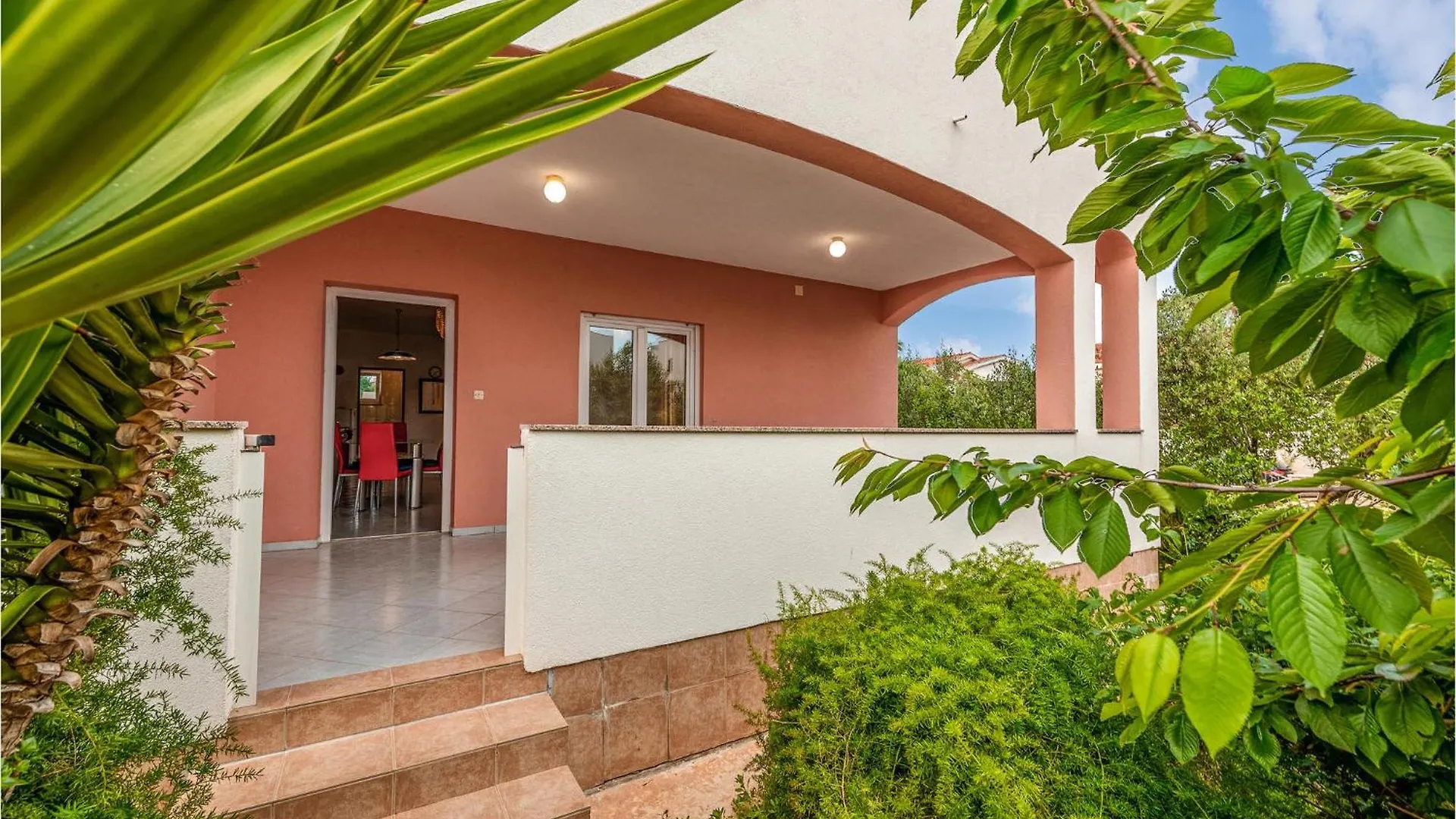 Lovely Apartment In Vir With Kitchen